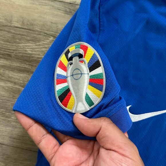 NIKE FRANCE FFF Kylian Mbappe #10 2024/2025 Home Jersey Euro 2024 Kids XL - Picture 5 of 8